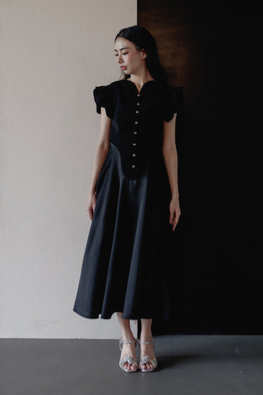 CHELONE black
