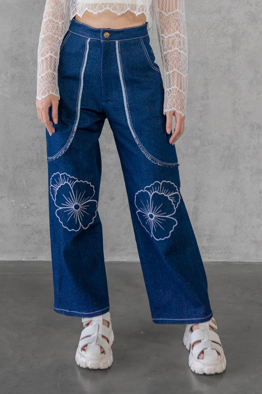 GUSTAV embroidery