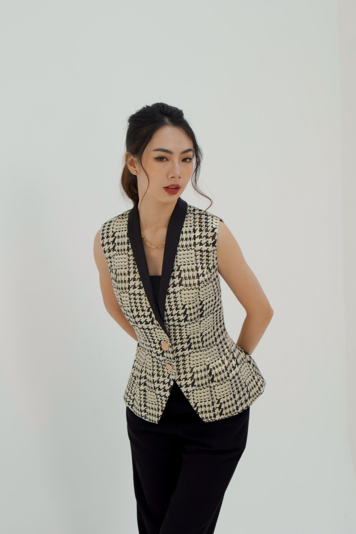 MIDNIGHT vest (last piece!)