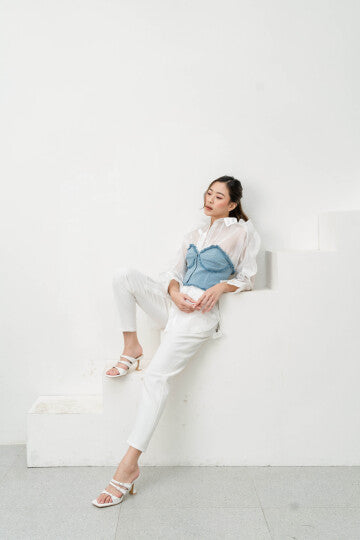 LAUREL lightwashed (ready stock!)